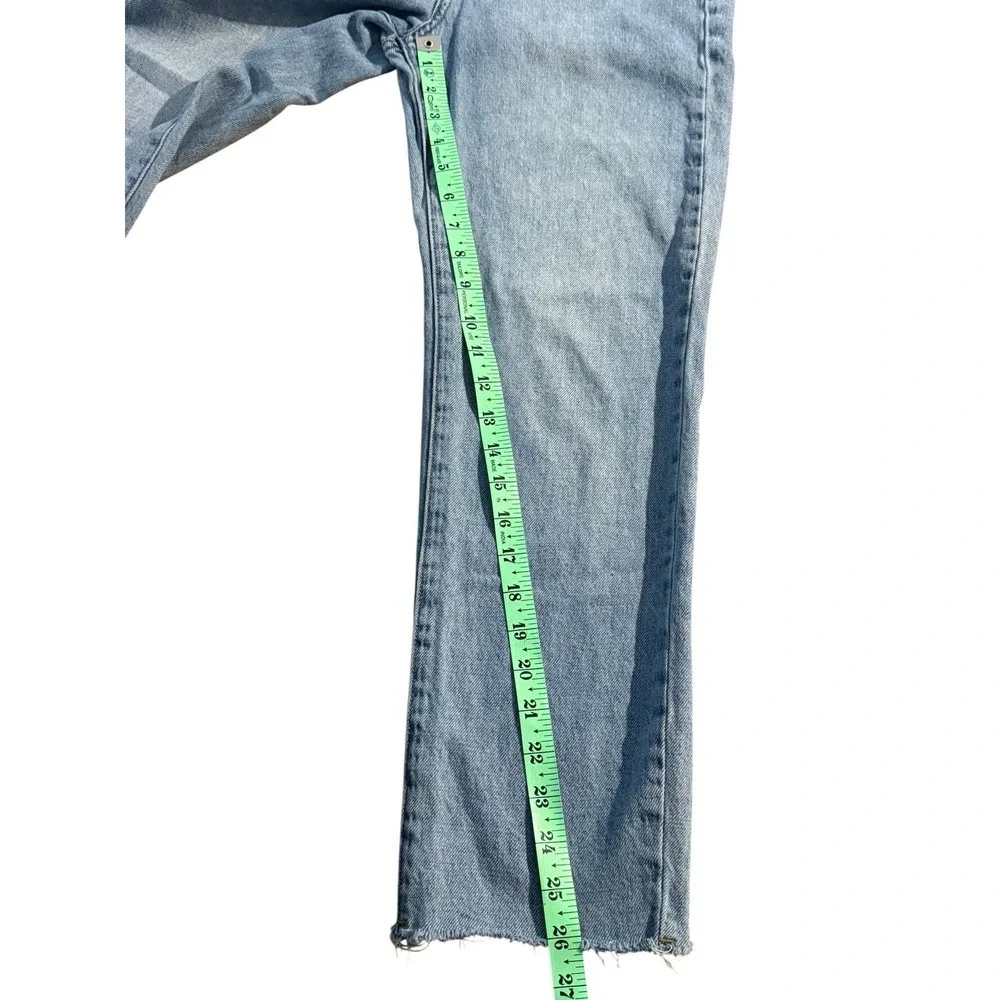 BDG Slim Straight Jeans Blue Light Wash Women's Size 26 Y2K Frayed Hem